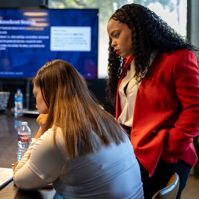 Working one on one with an attendee during the hands-on search lab.